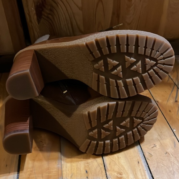 Michael Michael Kors Kim Dark Caramel Leather Lace Up Distressed Booties Size 5 - Picture 9 of 11